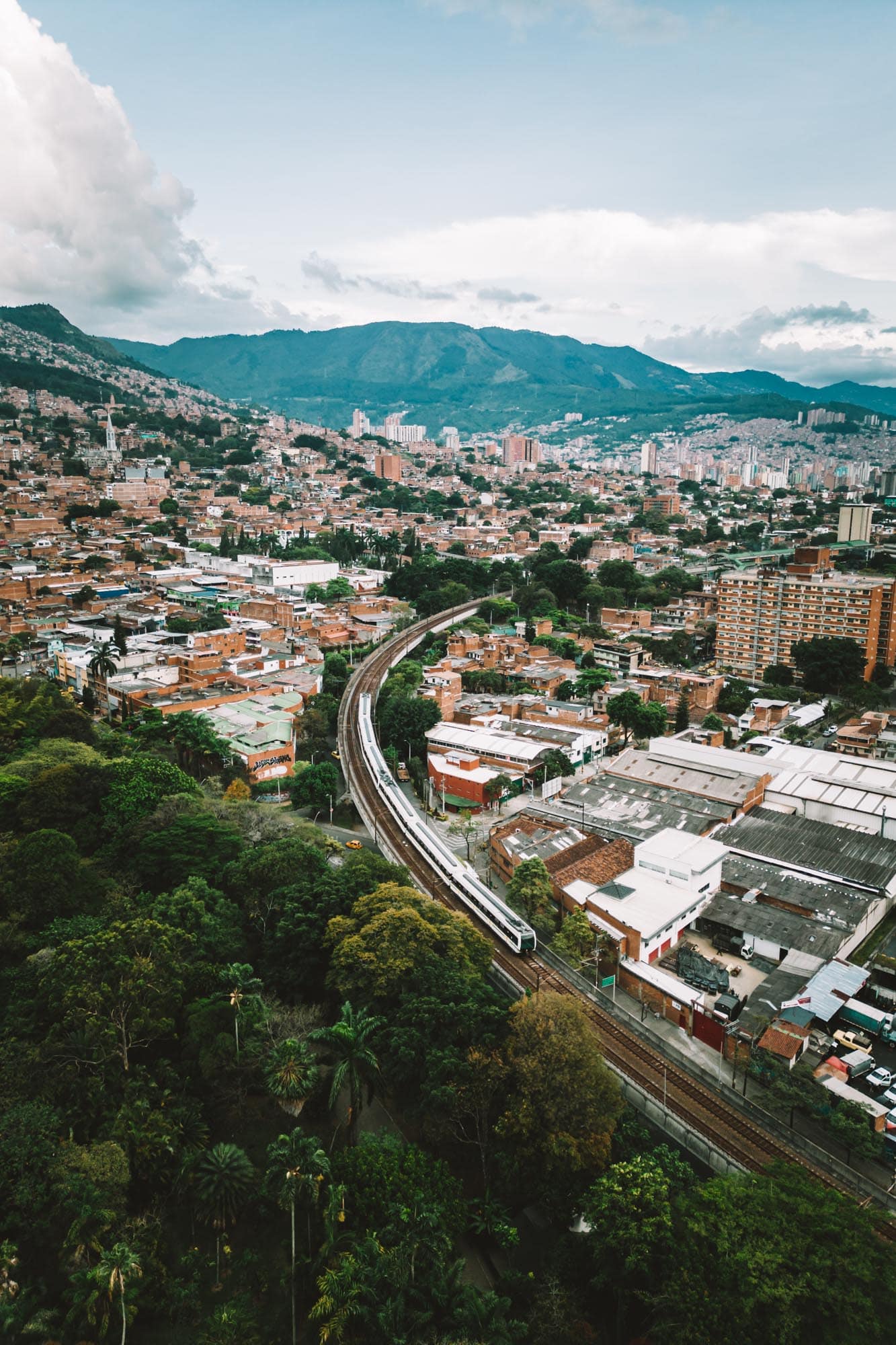 Tips voor Medellín wat te doen & waar te verblijven REISJUNK Tips voor Medellín wat te doen & waar te verblijven REISJUNK